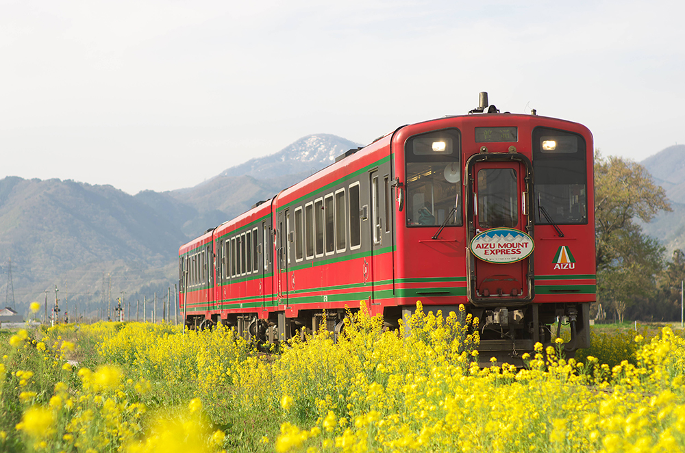 電車の画像