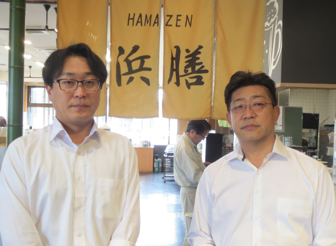 復興に熱く立ち向かう只野訓良さん（右）、智士さん親子